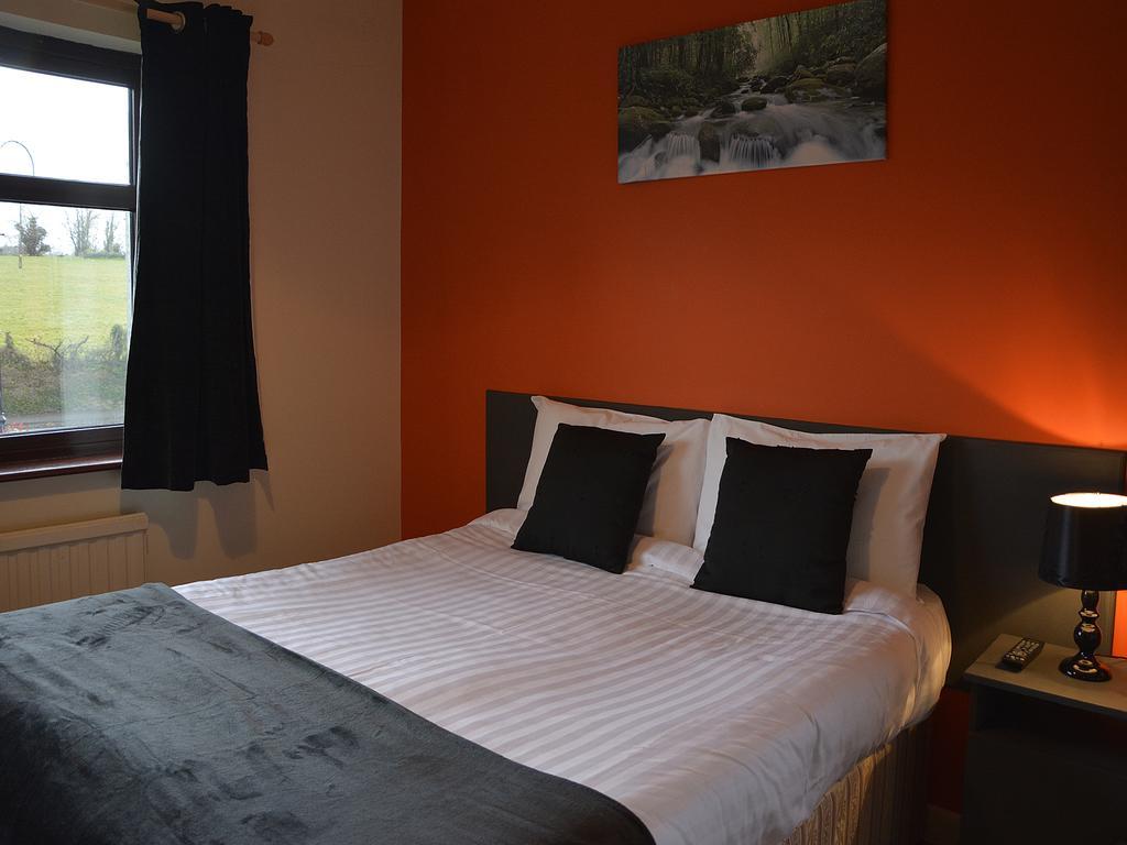 Killarney Peaks Guesthouse ภายนอก รูปภาพ