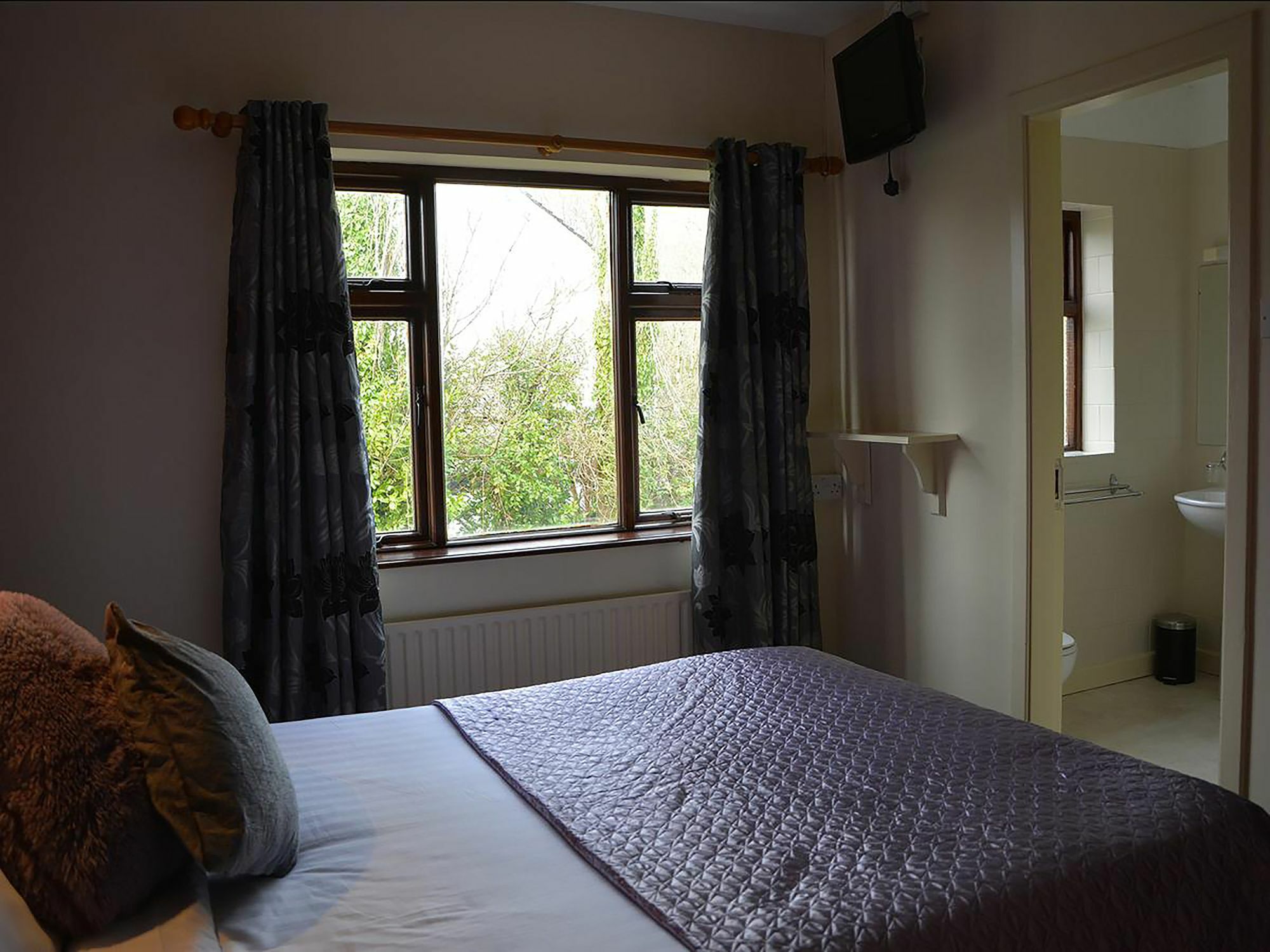 Killarney Peaks Guesthouse ภายนอก รูปภาพ